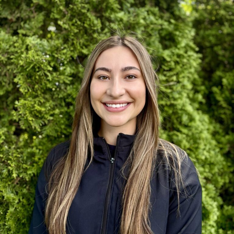 TONILYNN-ORTHODONTIC ASSISTANT